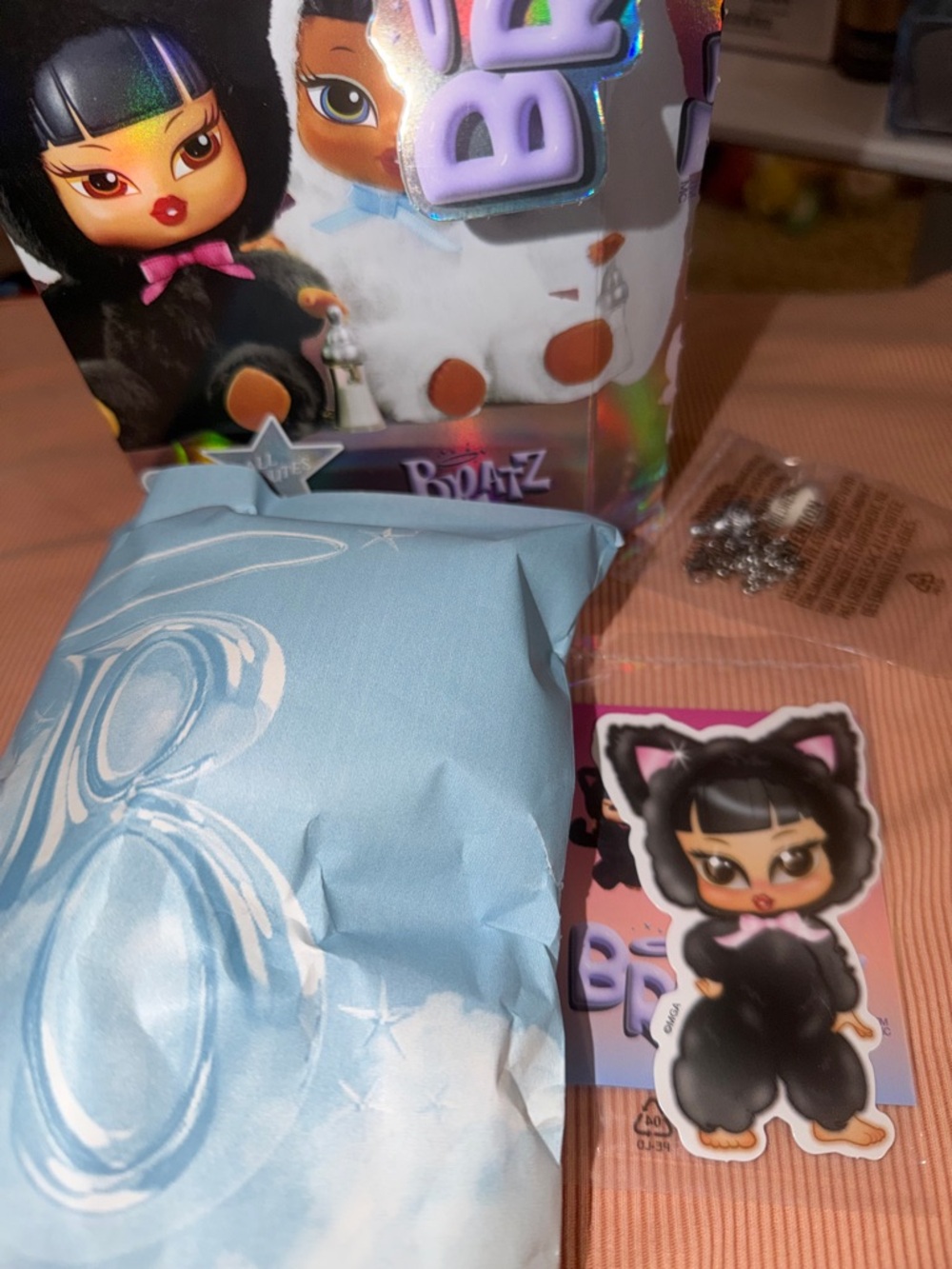 Bratz Bratziez Iconz Kool Kat Jade w/ Charm Clip & Accessory [New] - Picture 7 of 8